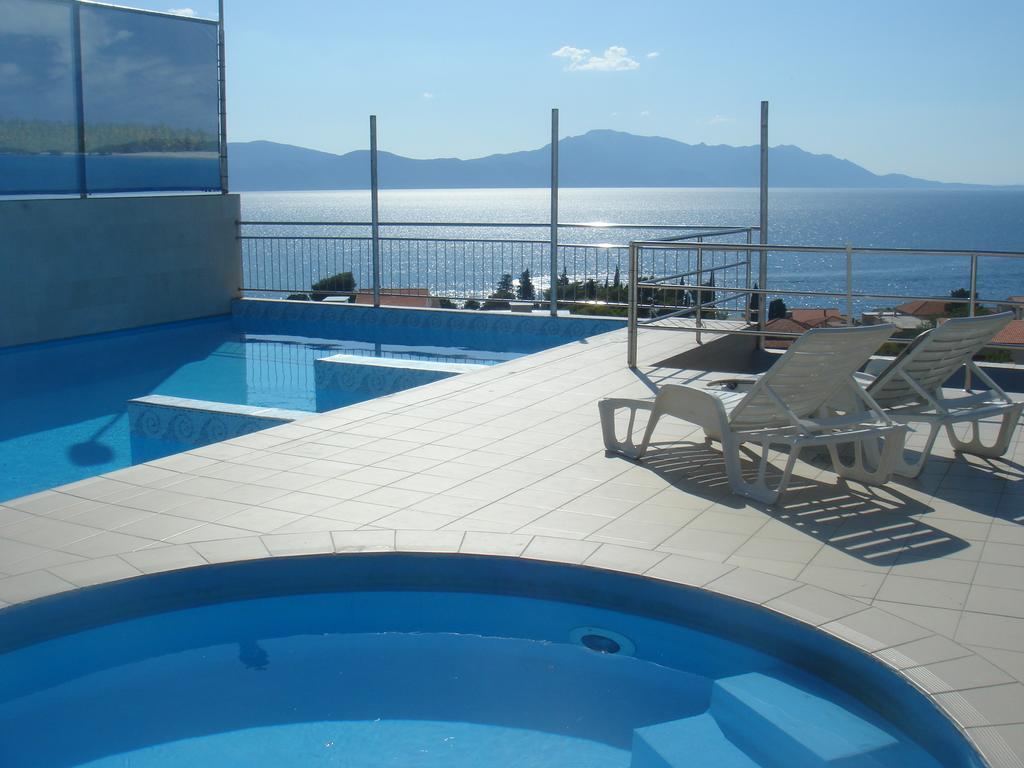Aparthotel Pecic Gradac  Dış mekan fotoğraf