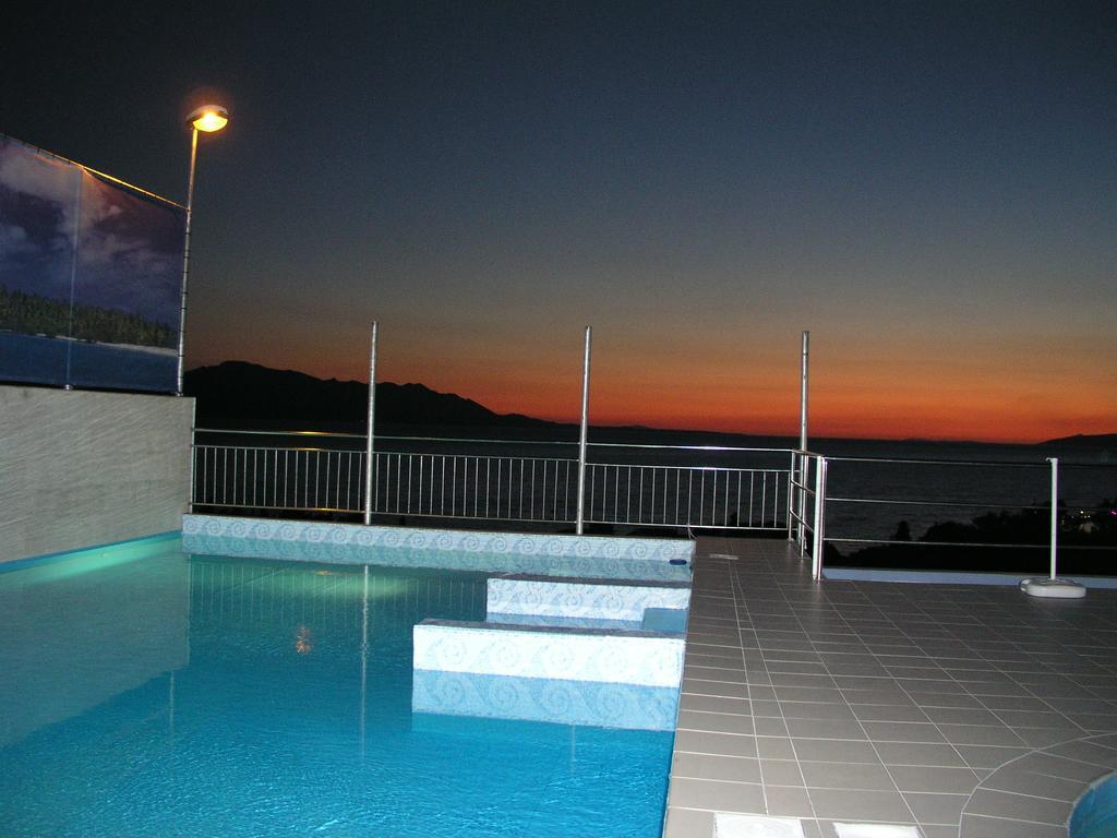 Aparthotel Pecic Gradac  Dış mekan fotoğraf