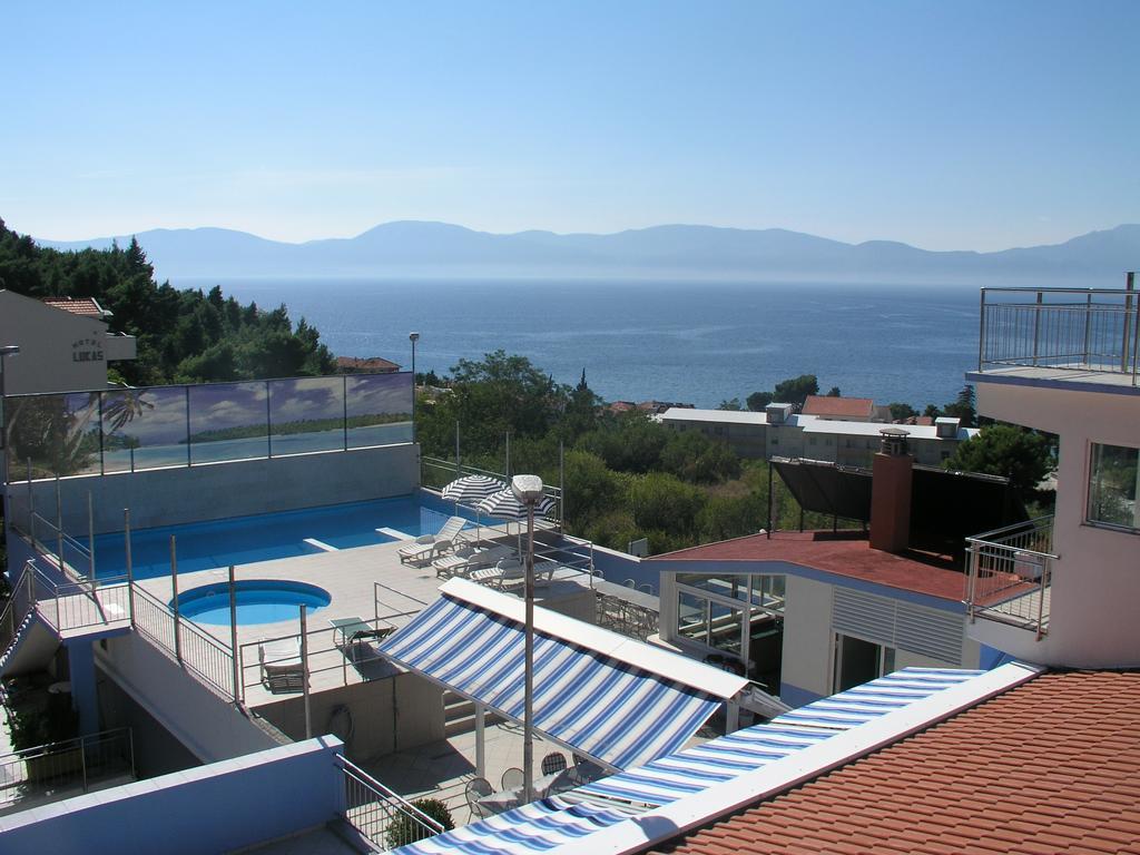 Aparthotel Pecic Gradac  Dış mekan fotoğraf