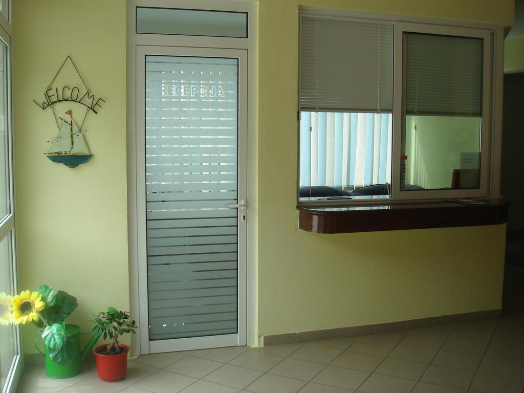 Aparthotel Pecic Gradac  Dış mekan fotoğraf