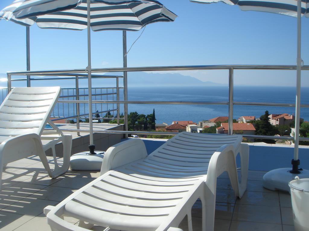Aparthotel Pecic Gradac  Dış mekan fotoğraf