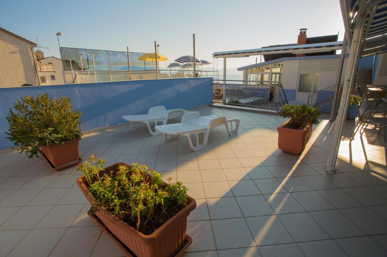 Aparthotel Pecic Gradac  Dış mekan fotoğraf