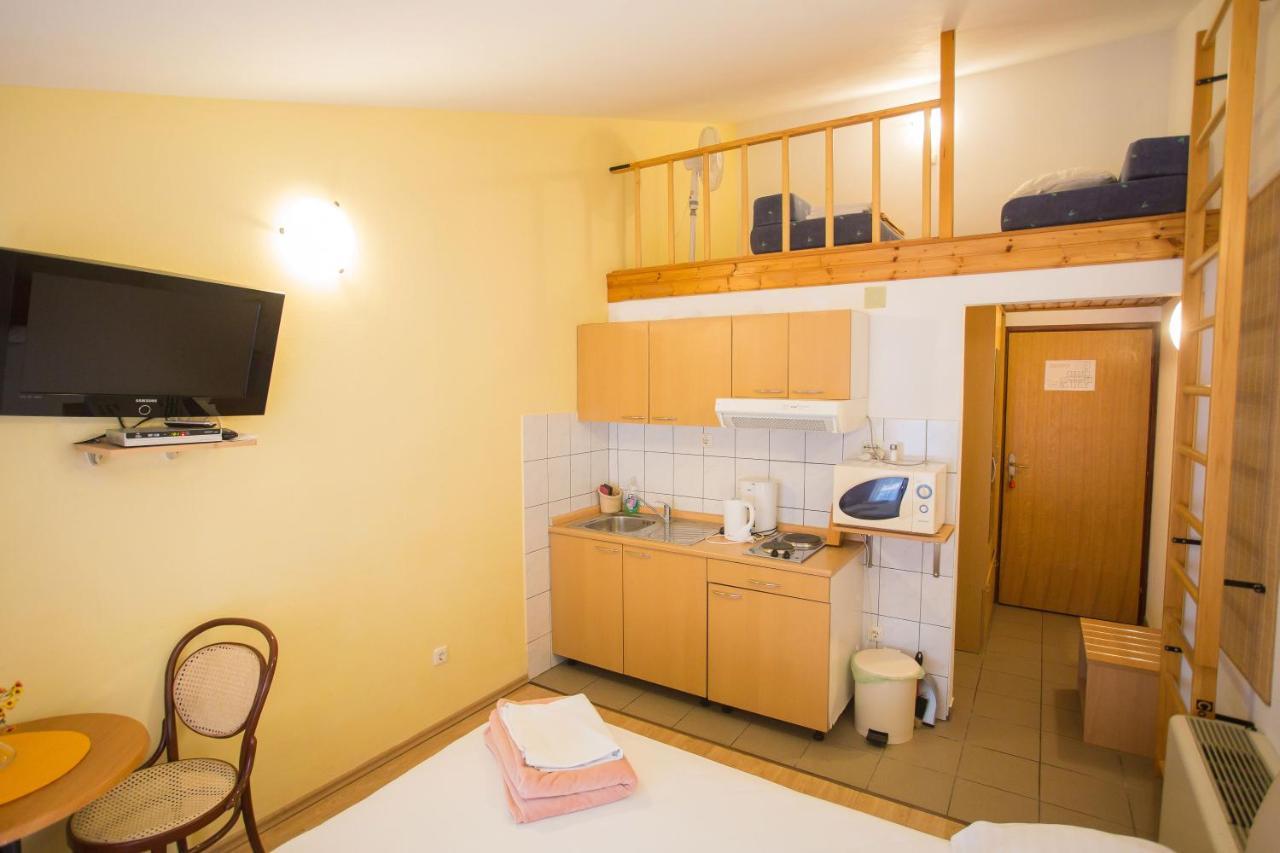 Aparthotel Pecic Gradac  Dış mekan fotoğraf